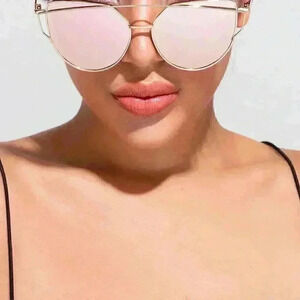 Elegant Women's Trendy Cat Eye Fashion Glasses Metal